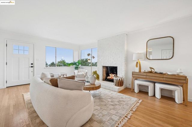 1321 Grizzly Peak Blvd, Berkeley, CA 94708