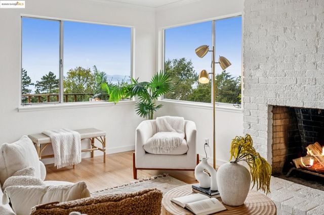 1321 Grizzly Peak Blvd, Berkeley, CA 94708