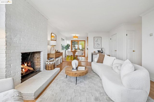 1321 Grizzly Peak Blvd, Berkeley, CA 94708