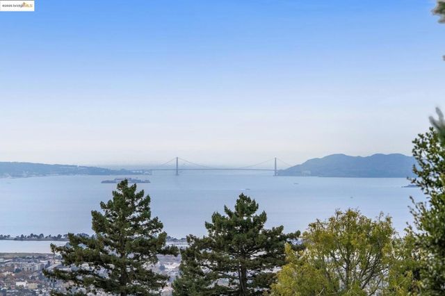 1321 Grizzly Peak Blvd, Berkeley, CA 94708