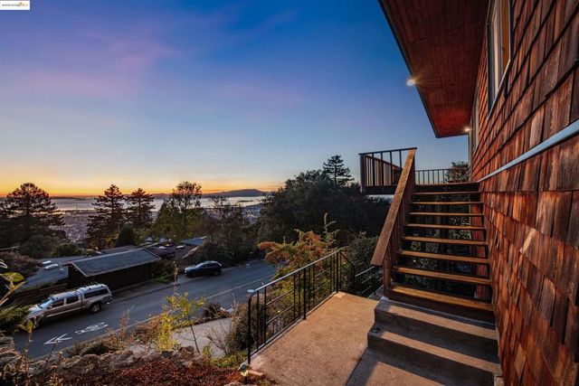 1321 Grizzly Peak Blvd, Berkeley, CA 94708