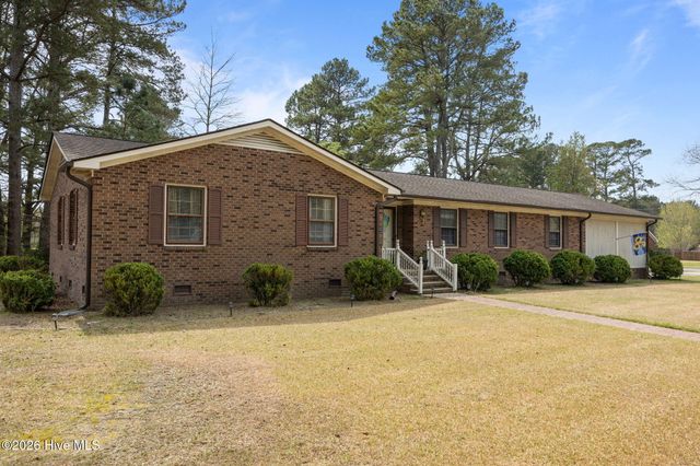 310 W 17th Street, Scotland Neck, NC 27874