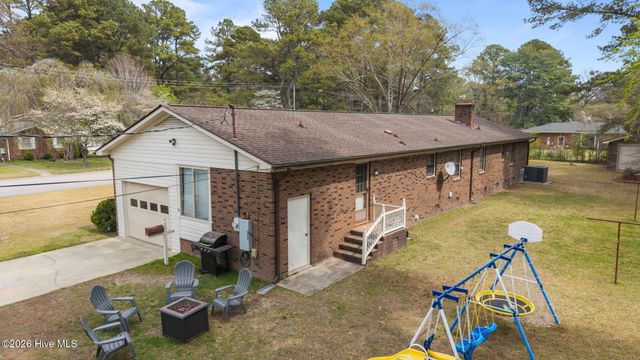 310 W 17th Street, Scotland Neck, NC 27874