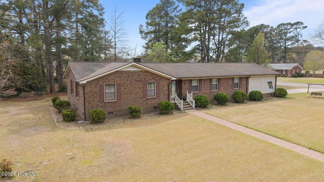 310 W 17th Street, Scotland Neck, NC 27874