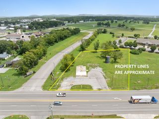 1037 Sparta Pike, Lebanon, TN 37087