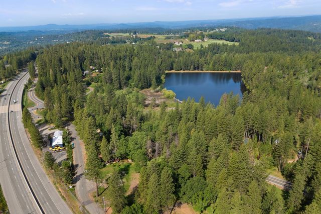 3435 Carson Rd, Camino, CA 95709