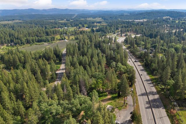 3435 Carson Rd, Camino, CA 95709