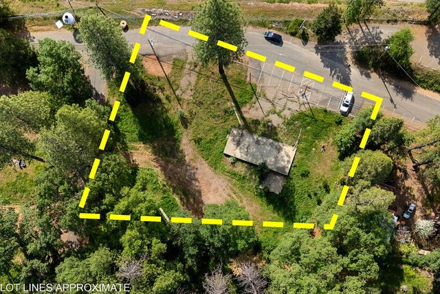 3435 Carson Rd, Camino, CA 95709