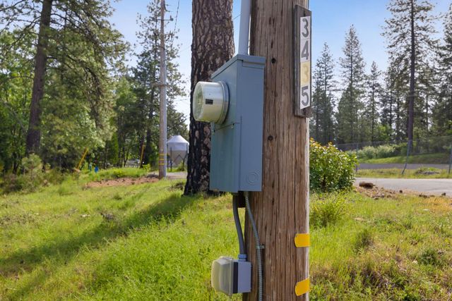 3435 Carson Rd, Camino, CA 95709