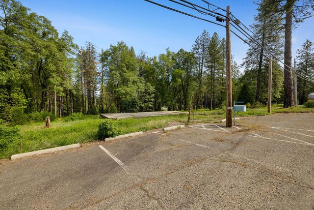 3435 Carson Rd, Camino, CA 95709