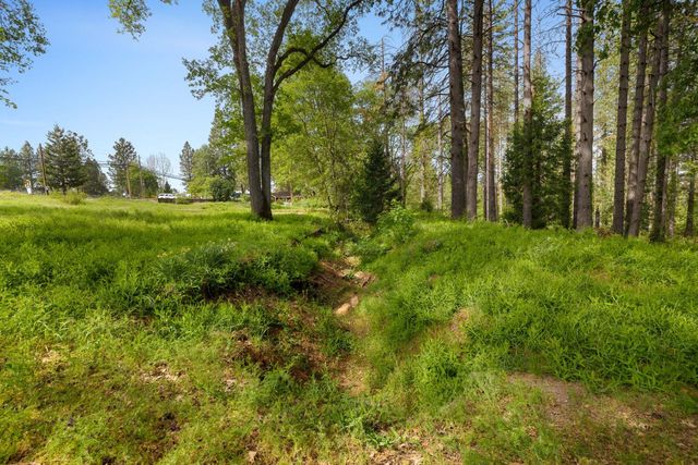 3435 Carson Rd, Camino, CA 95709