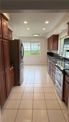 19332 Sierra Bello, Irvine, CA 92603