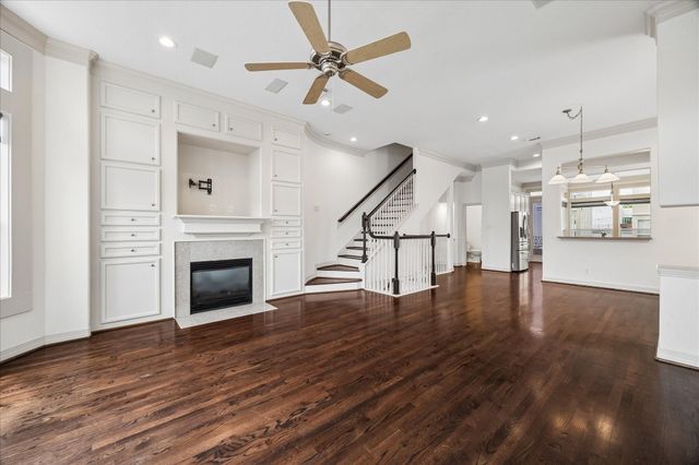 1515 Hyde Park Boulevard 32, Houston, TX 77006