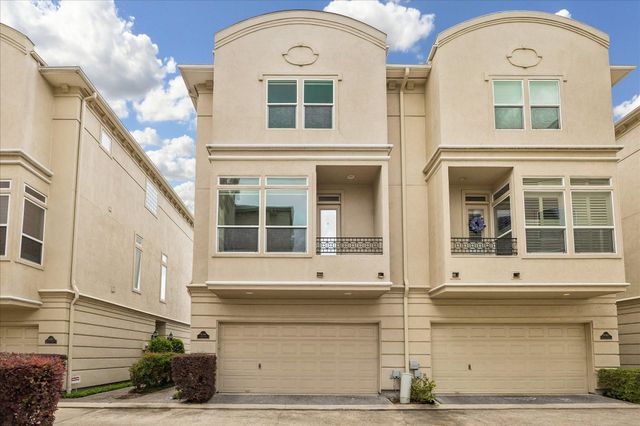 1515 Hyde Park Boulevard 32, Houston, TX 77006