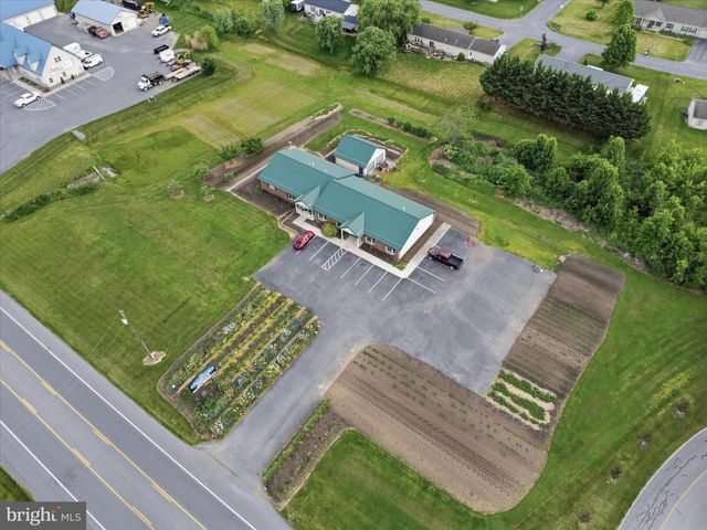 6150 LINCOLN WAY EAST E, Fayetteville, PA 17222