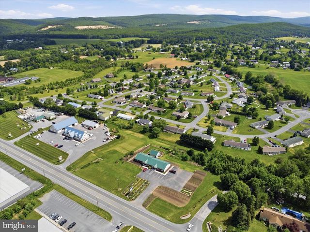 6150 LINCOLN WAY EAST E, Fayetteville, PA 17222