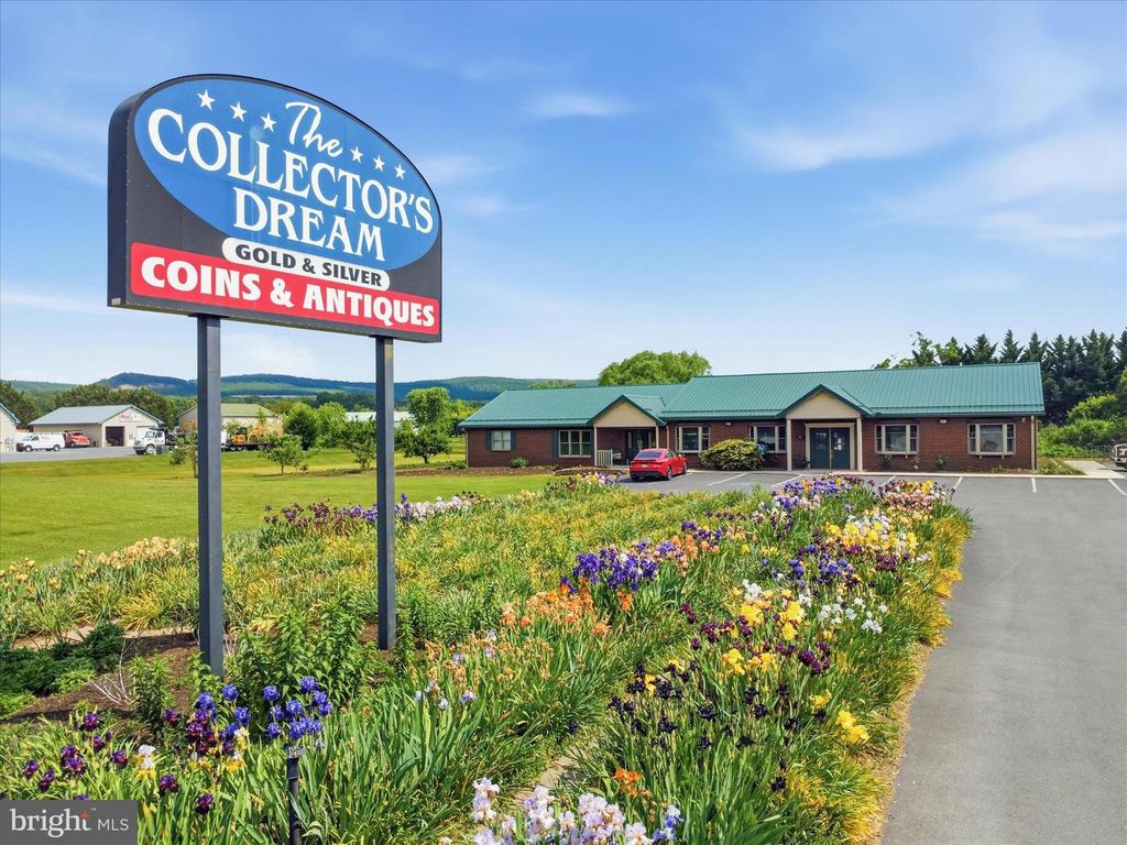 6150 LINCOLN WAY EAST E, Fayetteville, PA 17222
