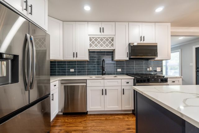 131 E 122nd Street, Chicago, IL 60628