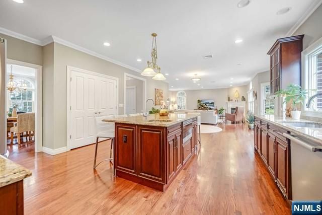 57 Merrifield Way, Cresskill, NJ 07626