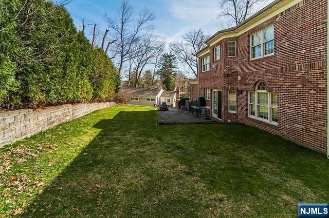 57 Merrifield Way, Cresskill, NJ 07626