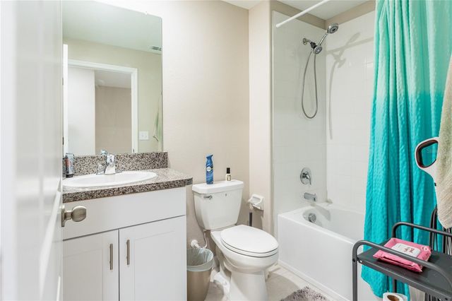 23265 WILLOW GLEN WAY, Lutz, FL 33549