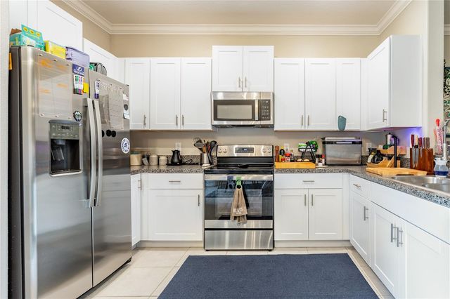 23265 WILLOW GLEN WAY, Lutz, FL 33549