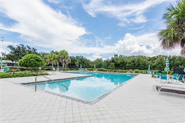 23265 WILLOW GLEN WAY, Lutz, FL 33549