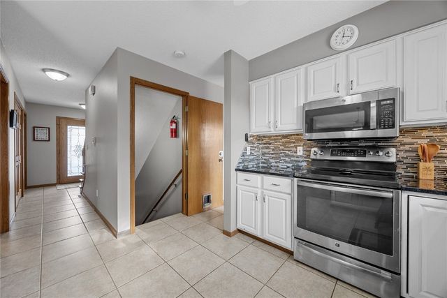 830 Elliott Court, Iowa City, IA 52246