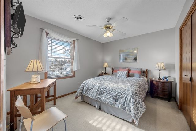 830 Elliott Court, Iowa City, IA 52246