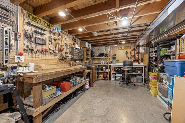 830 Elliott Court, Iowa City, IA 52246