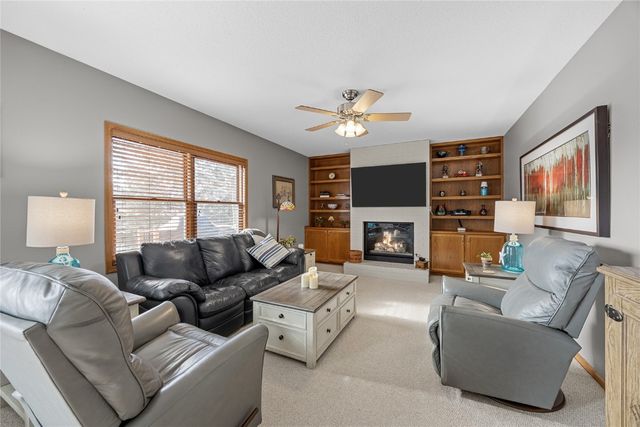 830 Elliott Court, Iowa City, IA 52246