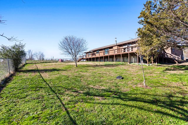 292 Golfers Lane, Galena, MO 65656