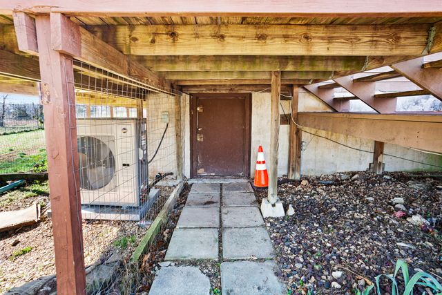 292 Golfers Lane, Galena, MO 65656