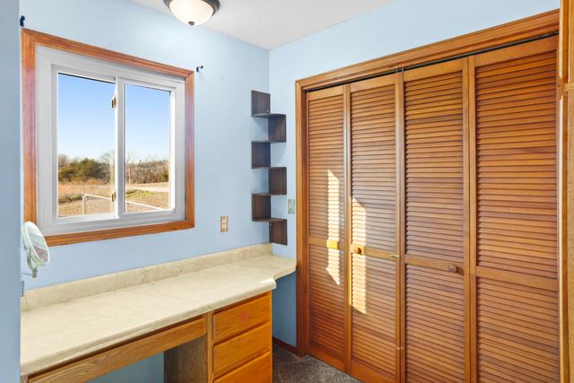 292 Golfers Lane, Galena, MO 65656