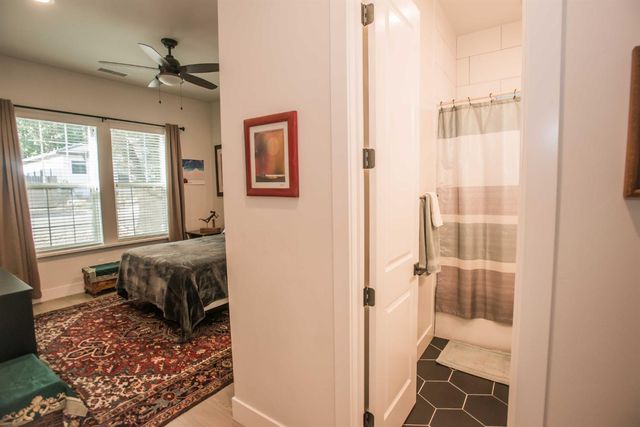 7810 Hutton Creek Ln, Fair Oaks, CA 95628