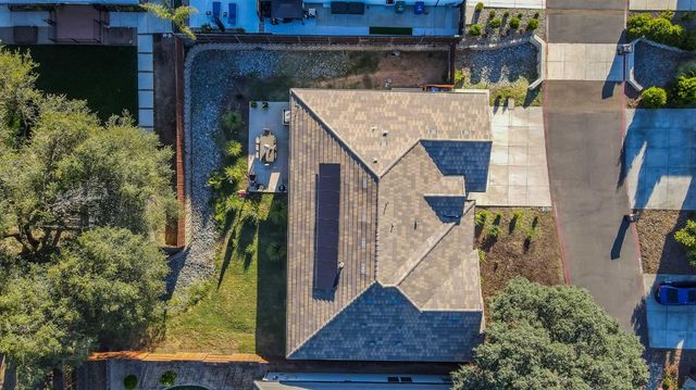 7810 Hutton Creek Ln, Fair Oaks, CA 95628