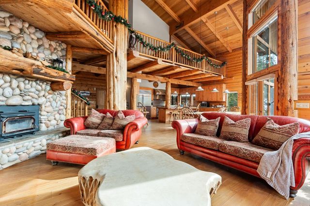 39553 Crest Point Lane, Shaver Lake, CA 93664