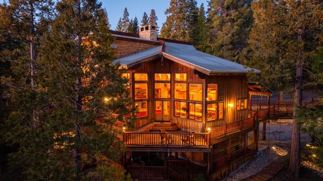 39553 Crest Point Lane, Shaver Lake, CA 93664