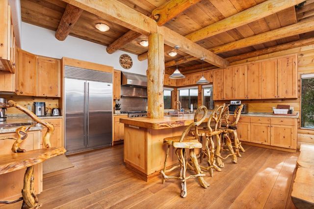 39553 Crest Point Lane, Shaver Lake, CA 93664