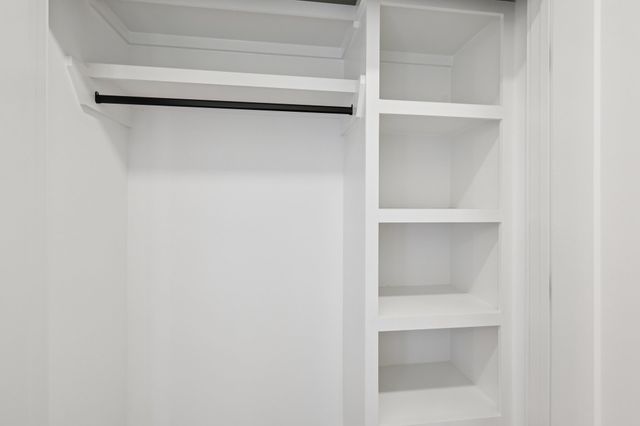 6124 Robertson Ave Apt 10, Nashville, TN 37209