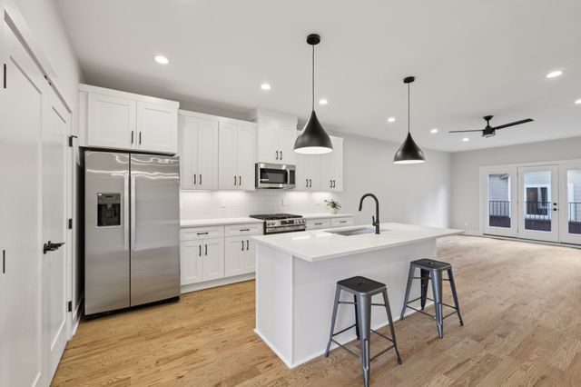 6124 Robertson Ave Apt 10, Nashville, TN 37209