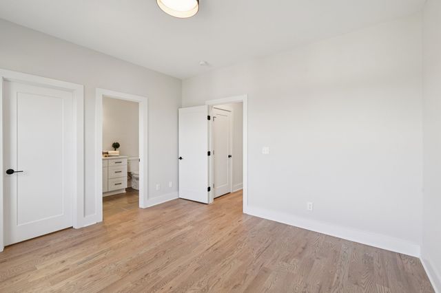 6124 Robertson Ave Apt 10, Nashville, TN 37209