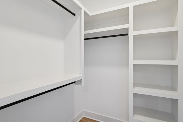 6124 Robertson Ave Apt 10, Nashville, TN 37209