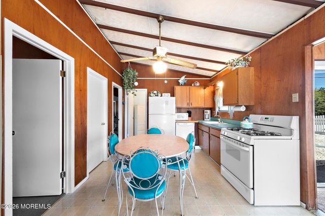 895 Beach Haven West Boulevard, Beach Haven West, NJ 08050