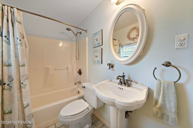 895 Beach Haven West Boulevard, Beach Haven West, NJ 08050