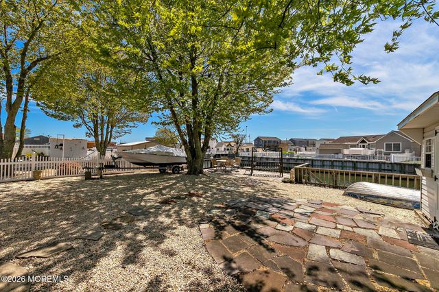 895 Beach Haven West Boulevard, Beach Haven West, NJ 08050