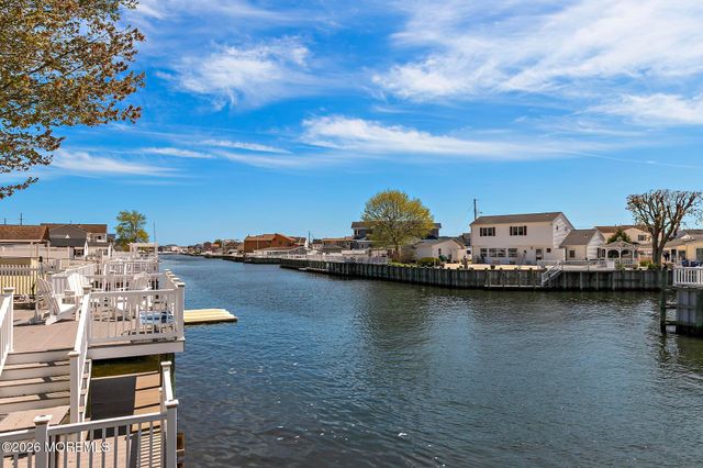 895 Beach Haven West Boulevard, Beach Haven West, NJ 08050