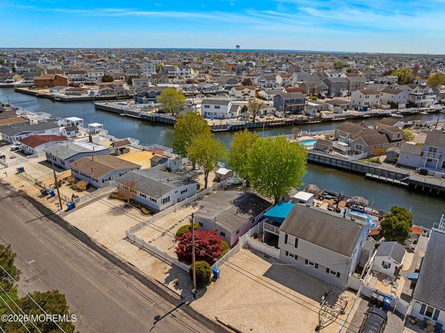 895 Beach Haven West Boulevard, Beach Haven West, NJ 08050