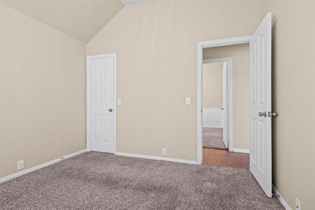 813 Cutting Horse Drive, Mansfield, TX 76063