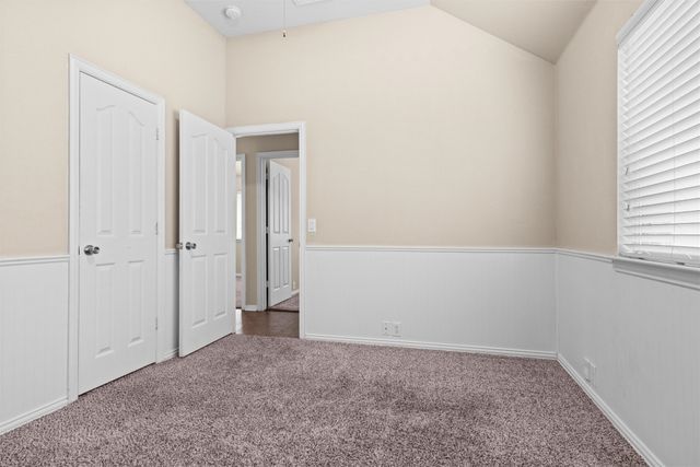 813 Cutting Horse Drive, Mansfield, TX 76063
